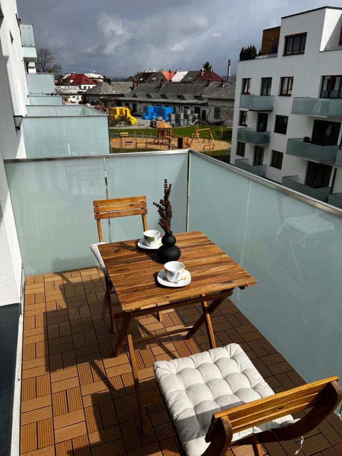 Apartman U Satoshiho Olomouc Exteriör bild