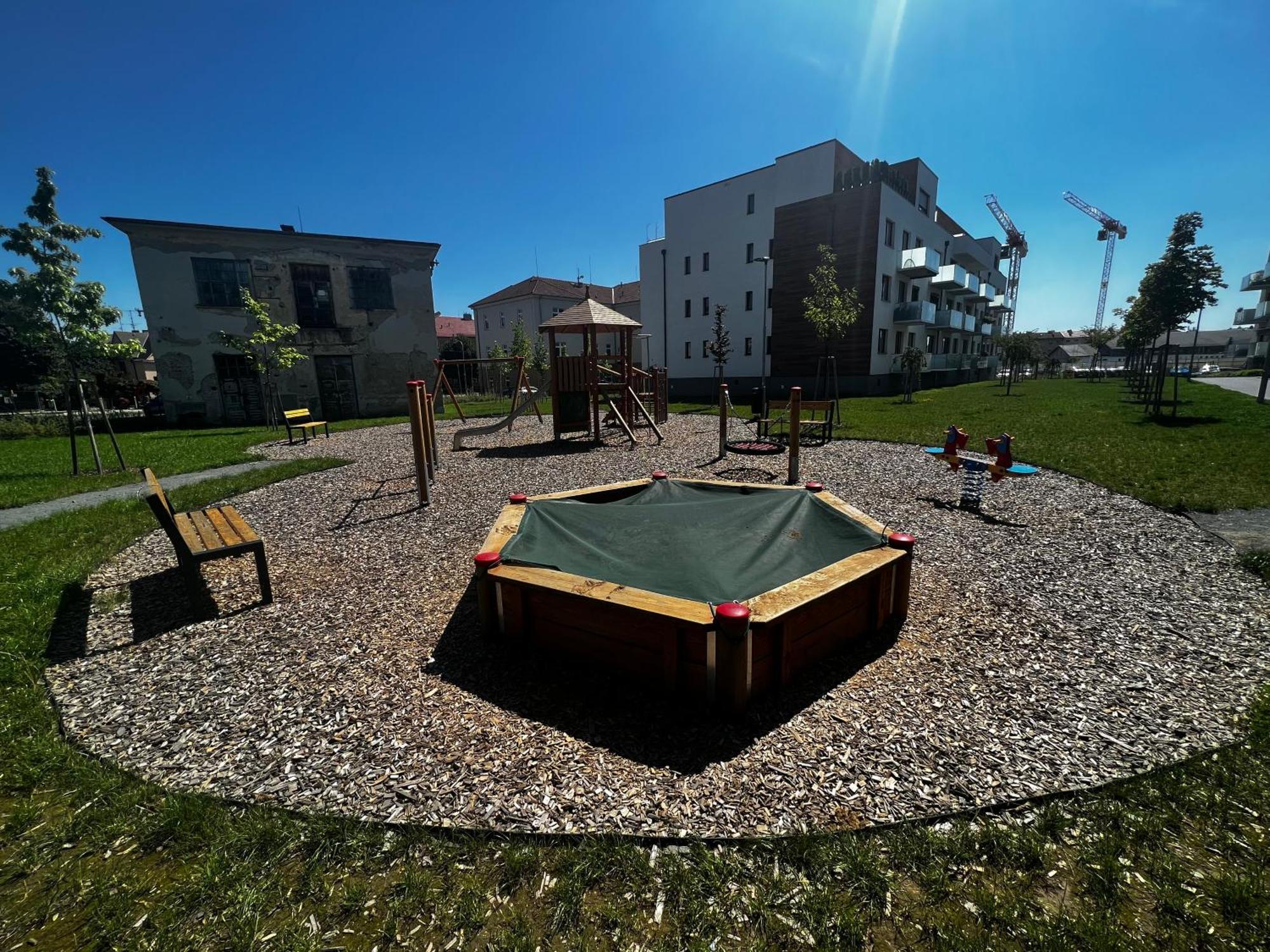 Apartman U Satoshiho Olomouc Exteriör bild